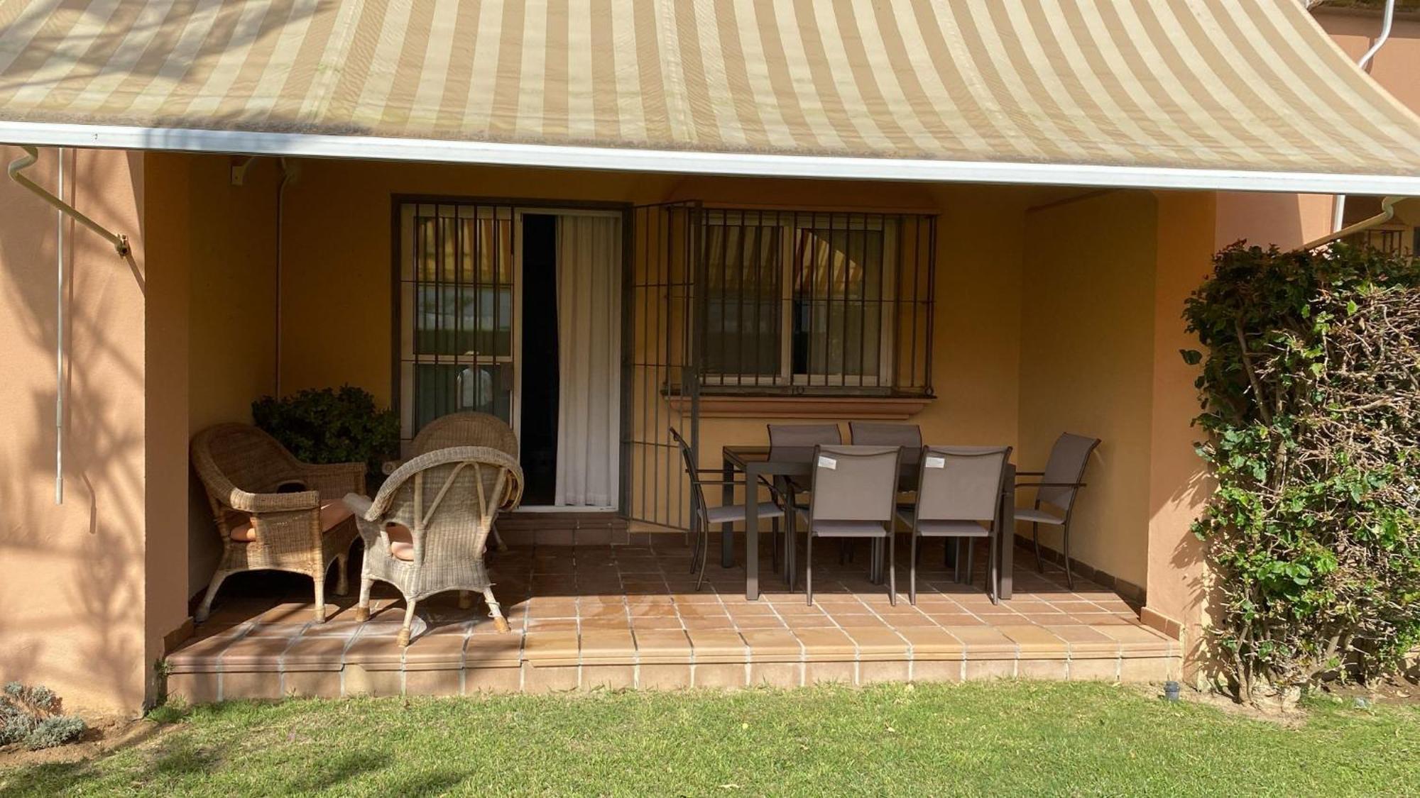 Апартаменты Adosado En Novo Atlantico Golf Ново-Санкти-Петри Экстерьер фото