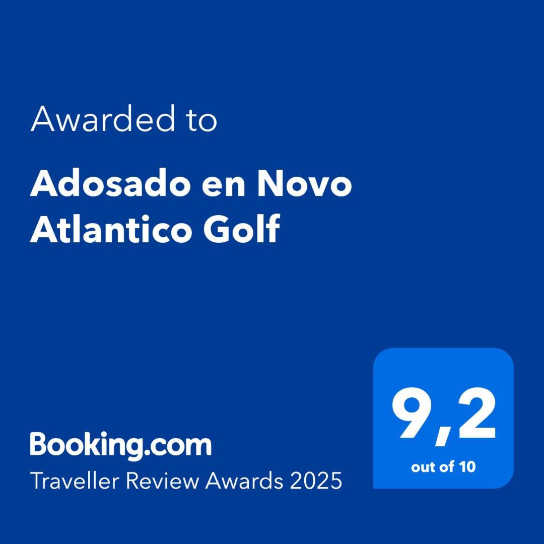 Апартаменты Adosado En Novo Atlantico Golf Ново-Санкти-Петри Экстерьер фото